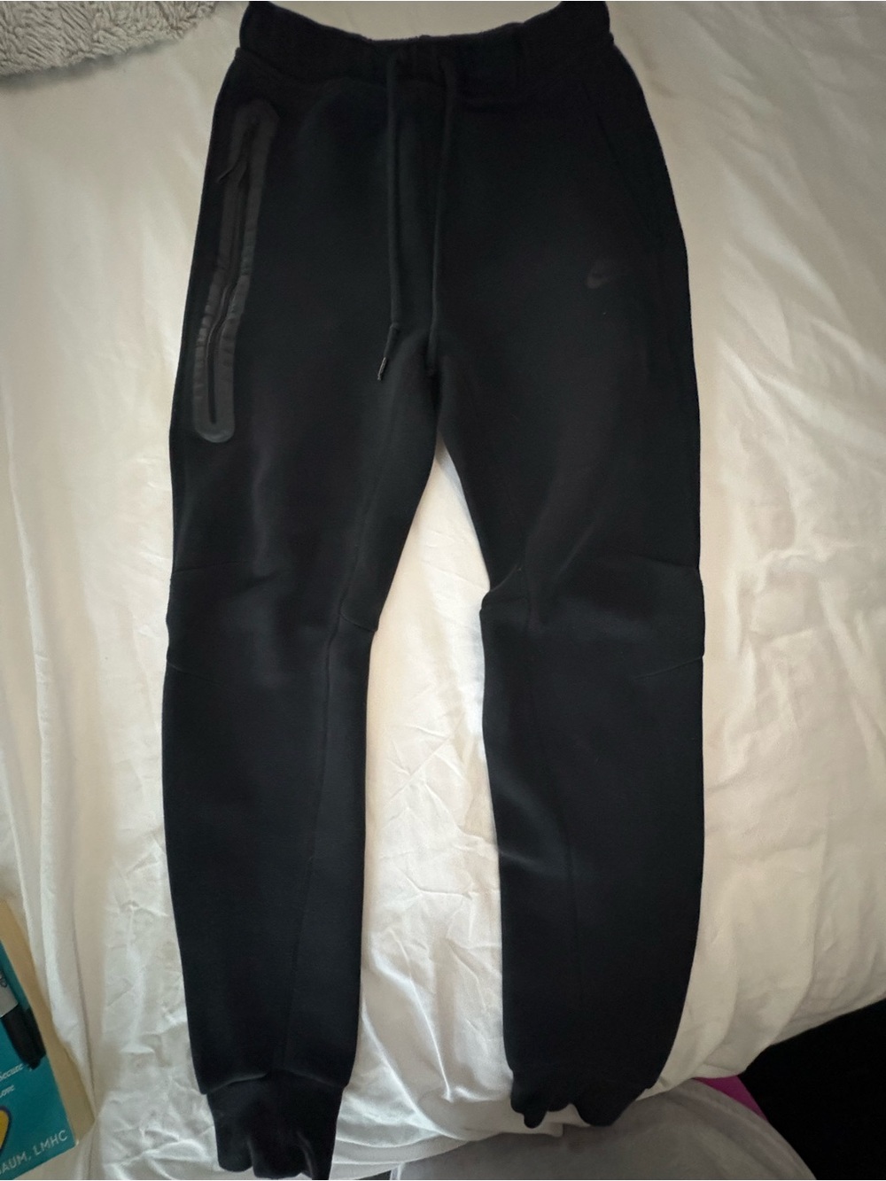 Black Men's Nike Tech Sweatpants - Athletic Fleece Pants